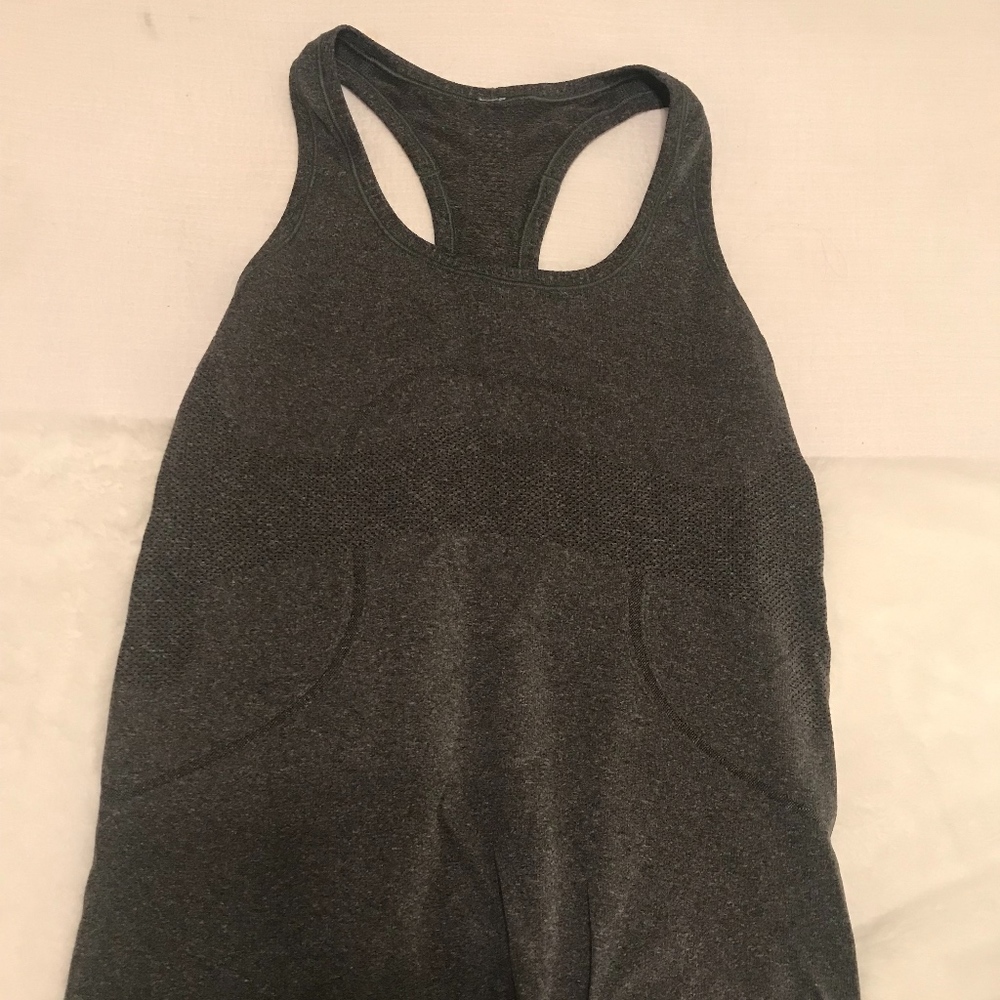 Lululemon Swiftly Tech Tank
